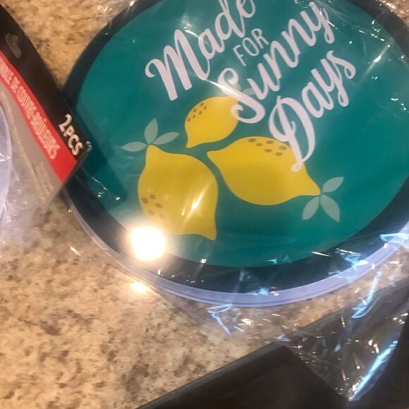 Set of Six Placemats and Four Piece Burner Cover Set NWT - Picture 6 of 9